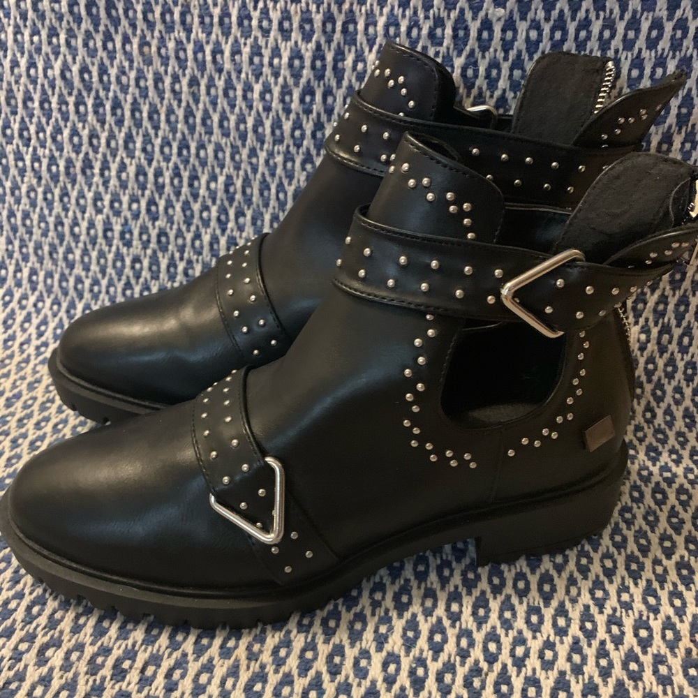 Brand new biker boots!!